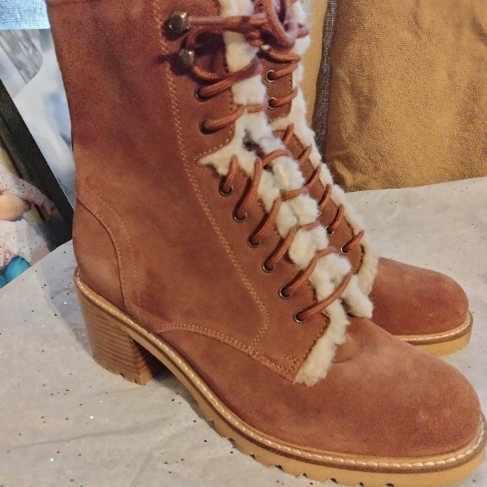 Seychelles Irresistible Suede Bootie 7.5